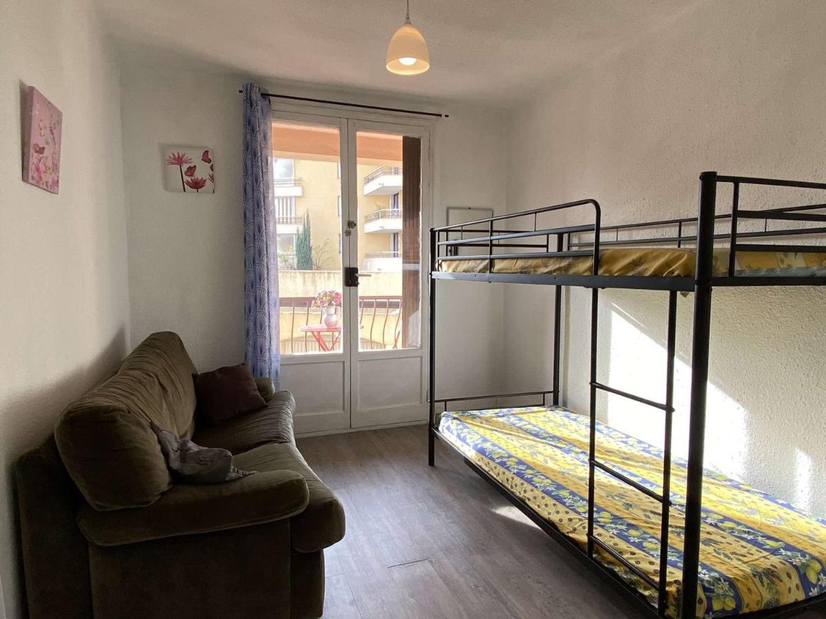3 Pieces, 6 Couchages, Parking, Proche Et Commerces, - Fr-1-226a-152 Apartment